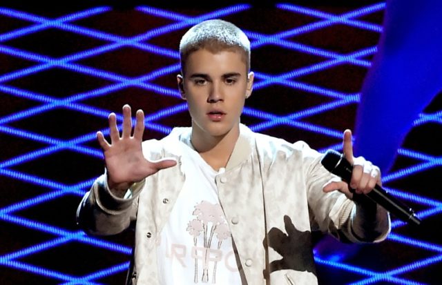 Recording artist Justin Bieber performs onstage during the 2016 Billboard Music Awards at