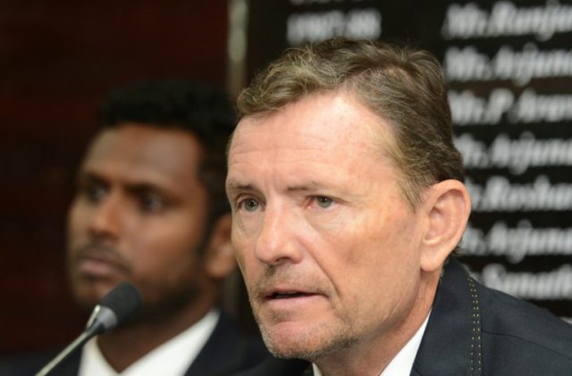 Sri Lanka braced for "mental test" on England cricket tour