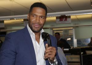 Michael Strahan bids farewell to 'Live!' after four years as co-host