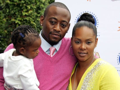 BURBANK, CA - SEPTEMBER 24: Actor Omar Epps with wife …