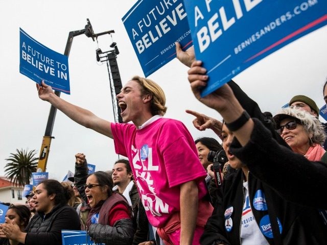 SAN FRANCISCO, CA - JUNE 06: Audience members at a rally held by Democratic presidential c