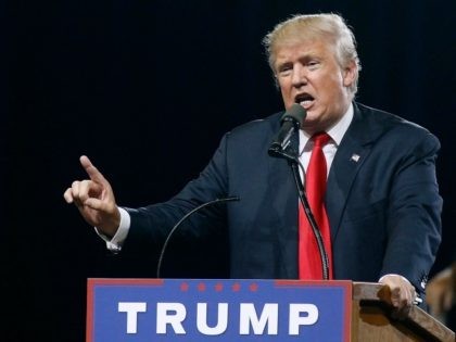 Republican presidential candidate Donald Trump speaks to a crowd of supporters during a ca