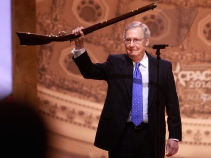 Mitch McConnell gun and teleprompter CPAC (Gage Skidmore / Flickr / Cropped / CC)