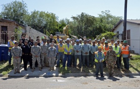 Photo: Texas National Guard/ ILT Alicia Lacey