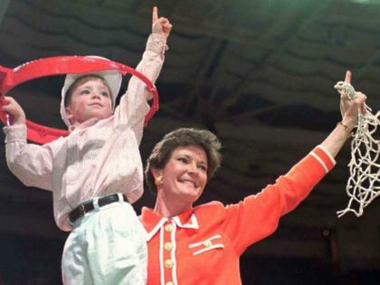 Pat Summitt AP