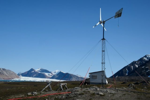 A wind power station near the scientific base of Ny Alesund in Norway's Svalbard archipela