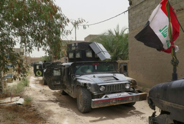 Iraqi counter terrorism forces are pictured in Fallujah's southern Shuhada neighbourhood d