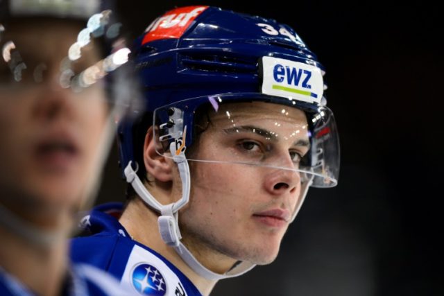 The Toronto Maple Leafs select teenage phenom Auston Matthews first overall in the NHL dra