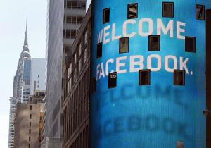 Facebook to delete photos from user accounts