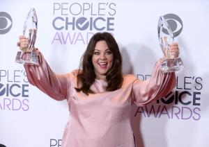 Melissa McCarthy, "Ghostbusters" co-star Kristin Wiig give theme song a new twist