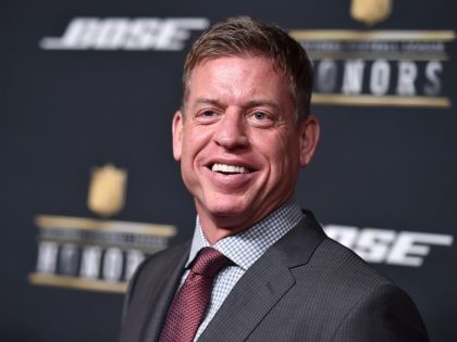 Former NFL player Troy Aikman arrives at the 5th annual NFL Honors at the Bill Graham Civic Auditorium on Saturday, Feb. 6, 2016, in San Francisco. (Photo by Jordan Strauss/Invision for NFL/AP Images)