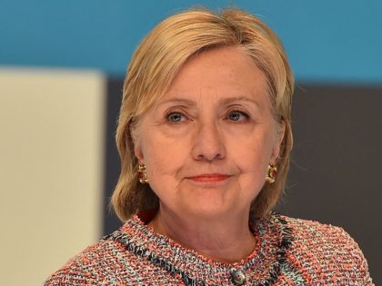 Presumptive Democratic presidential nominee Hillary Clinton attends a town hall with about 100 millennials who are digital content creators and social media influencers, June 28, 2016, at Neuehouse in Hollywood, California. / AFP / Robyn BECK (Photo credit should read ROBYN BECK/AFP/Getty Images)