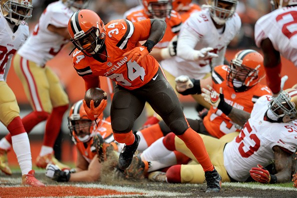 CLEVELAND, OH - DECEMBER 13, 2015: Running back Isaiah Crowell #34 of the Cleveland Browns