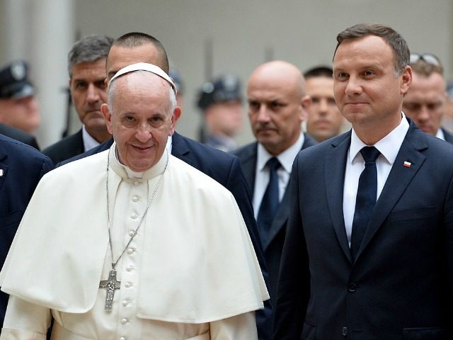 POLAND-VATICAN-DIPLOMACY-RELIGION-POPE-YOUTH