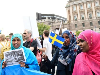 Pope Francis Praises Sweden’s Moratorium on Immigration