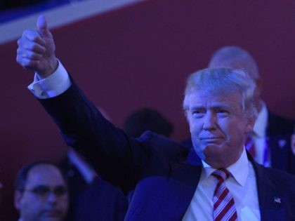 Trump thumbs up after Cruz speech (Dominick Reuter / AFP / Getty)