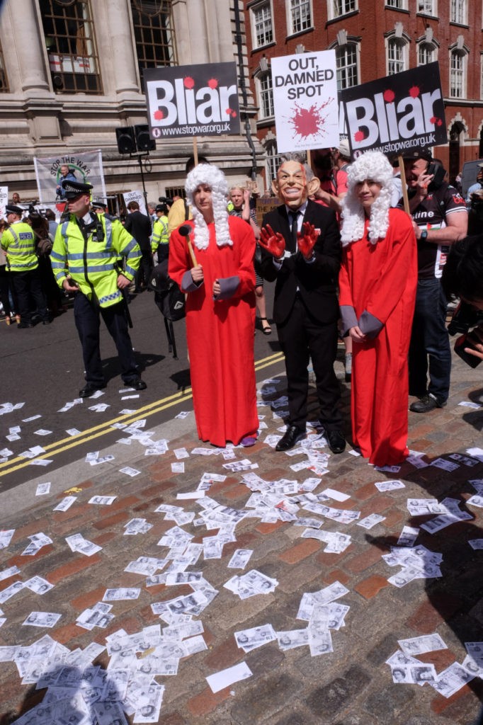 Chilcot enquiry protest