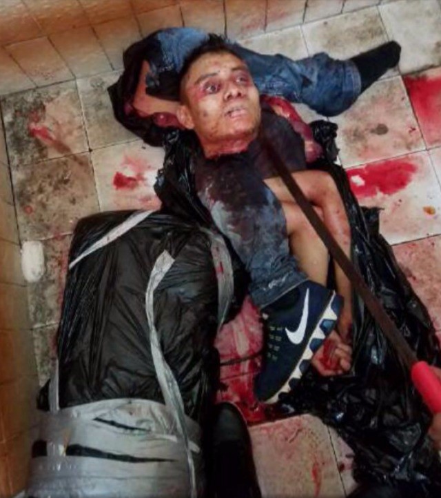 GRAPHIC: Los Zetas Cartel Hacks Rival to Pieces in Civil War.