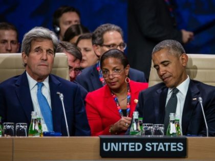 US President Barack Obama (R), pictured with US Secretary of State John Kerry (L) and White House National Security Advisor Susan Rice at the NATO summit in Warsaw on July 8, 2016