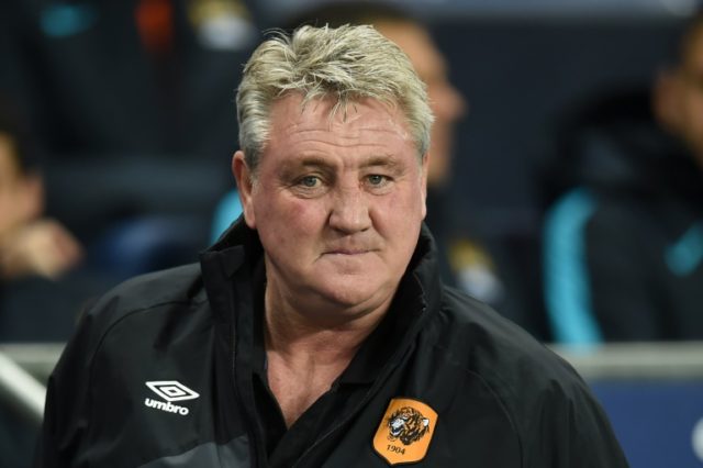 Hull City's English manager Steve Bruce arrives for the English League Cup quarter-final f
