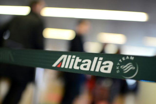 Alitalia announced the cancellation of 142 flights due to the strike by part of its staff