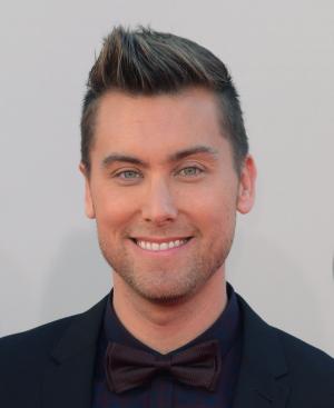 Lance Bass to host gay dating show, 'Finding Prince Charming'