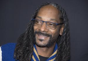 Snoop Dogg misses top answer about marijuana on 'Family Feud'