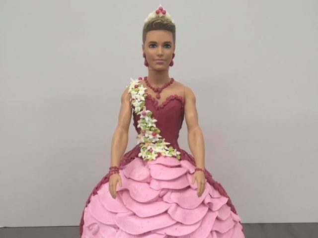 Transgender Ken cake (Facebook)