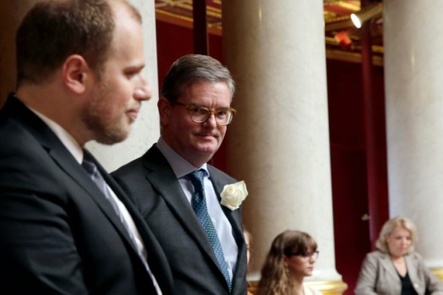 British Ambassador to France Julian King (R) has been called upon by EU commission chief J