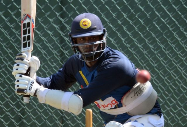Captain Angelo Mathews trains ahead of Sri Lanka's third and final Test against Australia