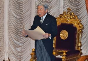 Japan's Emperor Akihito signals desire to abdicate