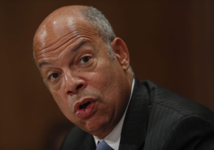 Homeland Secretary Jeh Johnson testifies on Capitol Hill in Washington, Tuesday, Sept. 27, 2016, before the Senate Homeland Security and Governmental Affairs Committee hearing on on terror threats. (AP Photo/Pablo Martinez Monsivais)