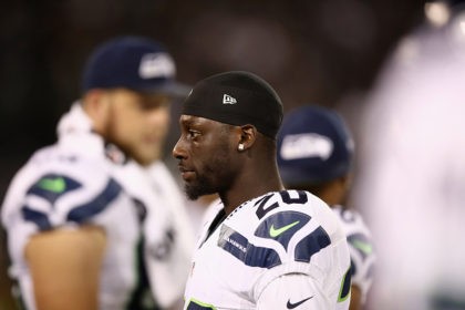 OAKLAND, CA - SEPTEMBER 01: Jeremy Lane #20 of the Seattle Seahawks stands on the sidelin