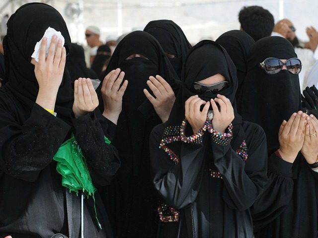 Muslim pilgrims pray after threwing pebbles at pillars during the …