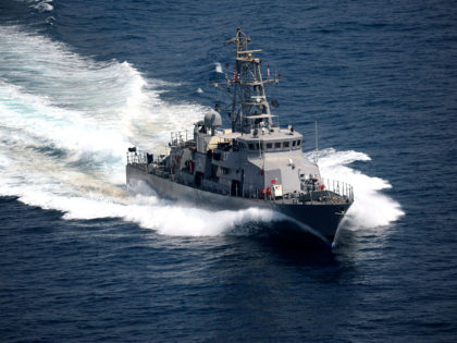 The cyclone-class coastal patrol ship USS Firebolt during an exercise in the Arabian Gulf, October 1, 2011. U.S. NAVY/Mass Communication Specialist 2nd Class Walter M. Wayman