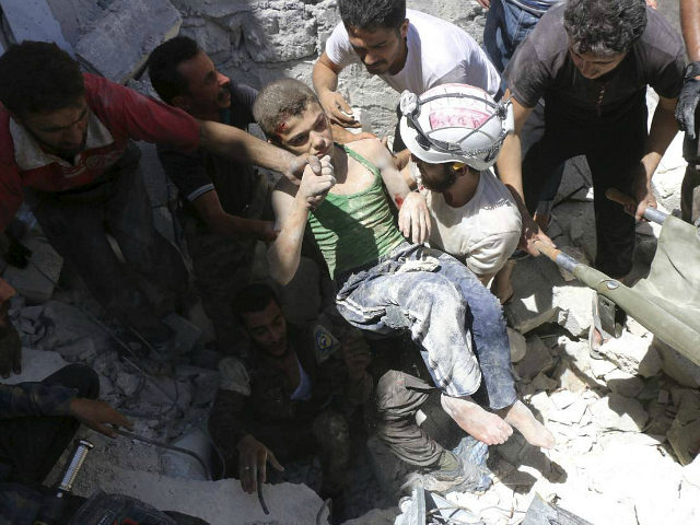 SYRIA, ALEPPO : (FILES) This file photo taken on July 25, 2016 shows Syrian civil defence