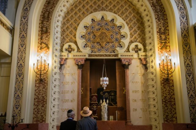 Every Friday at the start of the Jewish Sabbath Porto's imposing synagogue positively buzz
