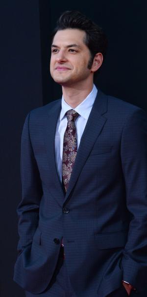 Jean-Ralphio from 'Parks and Rec' finally met his 'dad,' Steve from 'Stranger Things'