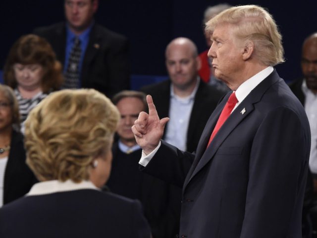 Donald Trump debate finger (Saul Loeb / AFP / Getty)