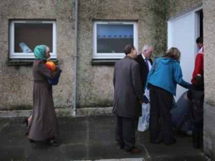 Scottish Island Of Bute Welcomes Syrian Refugee Families