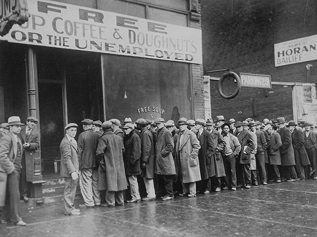 Great-Depression-Bread-Line-Unemployment-Wikimedia