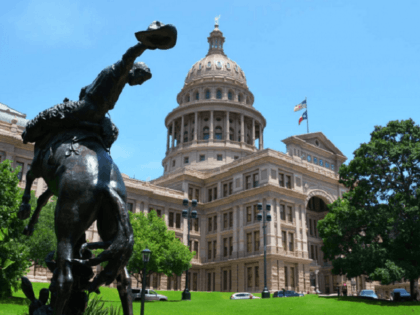 Texas-Capitol-with-Cowboy