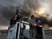 iraqi-forces-qayyara-mosul-iraq-islamic-state-reuters Iraqi pro-government forces are seen in Qayyara. REUTERS/Alaa Al-Marjani
