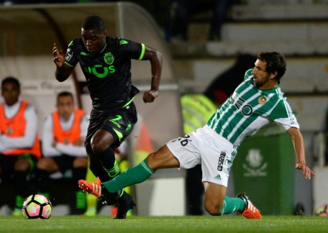 Joel Campbell on the ball for Sporting against Rio Ave in Vila do Conde on September 18, 2