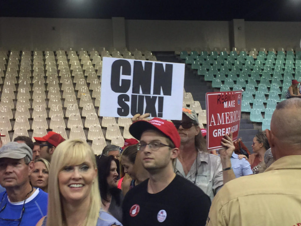 CNNsucks