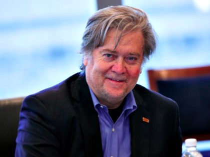 Steve_Bannon_Trumps_highly-99e52b95b6b10ed0887f479eb9d1a57a