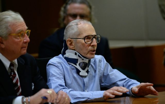 New York real estate heir Robert Durst (R) speaks in court at the Los Angeles County Super