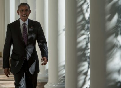 US President Barack Obama has invited president-elect Donald Trump to the White House for