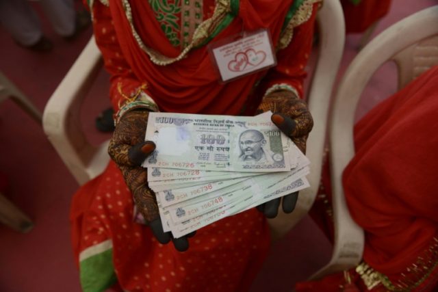 Indian Prime Minister Narendra Modi's ban of hgh denomination bank notes has severely curt