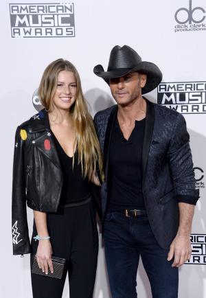 Tim McGraw and daughter Maggie attend 2016 AMAs - Breitbart